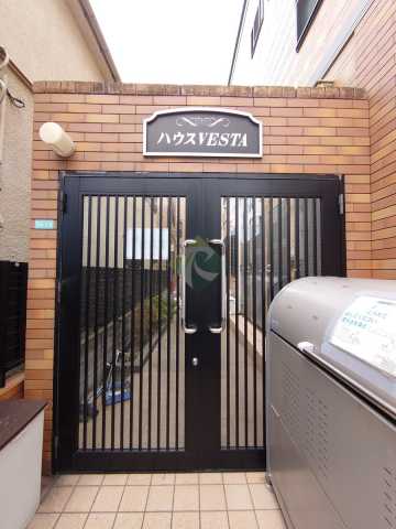 エントランス　ハウスベスタ