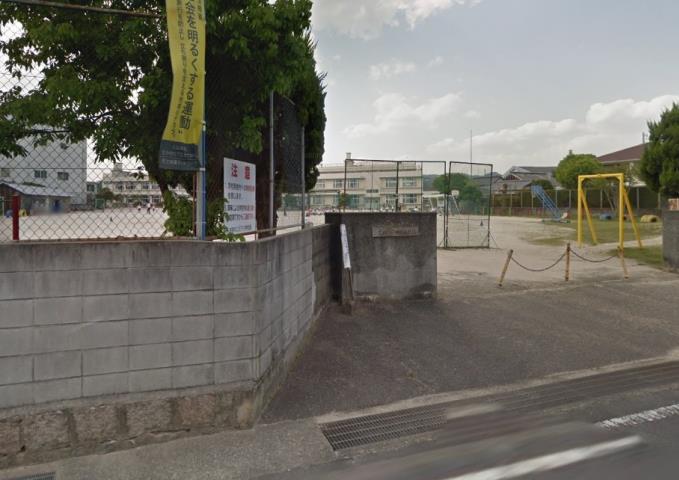 小学校　川下小学校（小学校）まで1291m