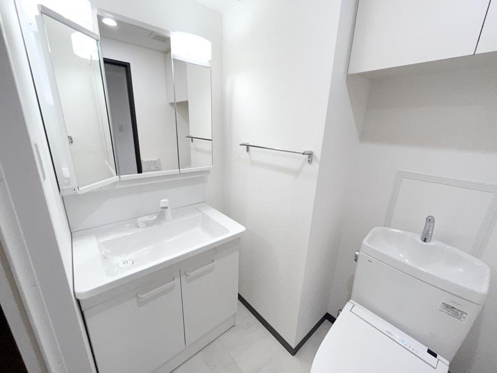 バス・シャワールーム　別室参考写真