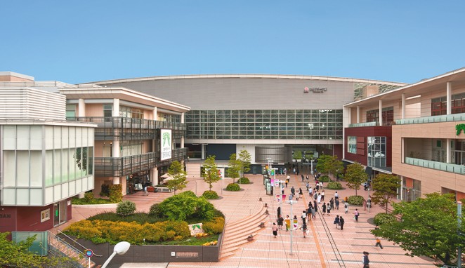 ショッピングセンター　たまプラーザTERRACE SOUTH PLAZA(たまプラ（ショッピングセンター）まで927m