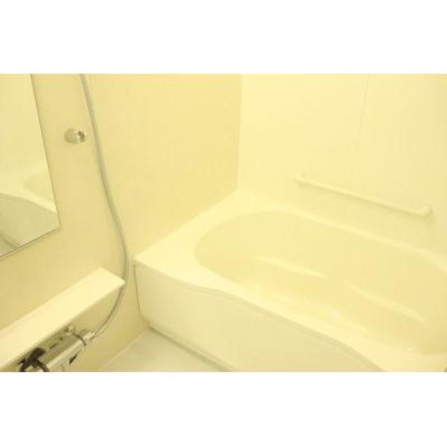 バス・シャワールーム　※写真は同タイプ住戸です。