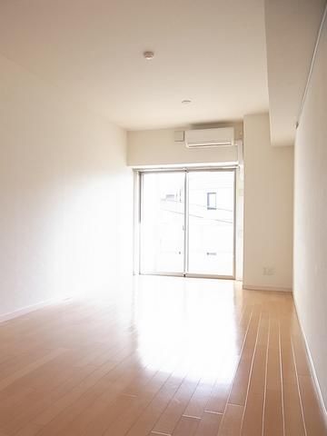 居室・リビング　居間・リビング