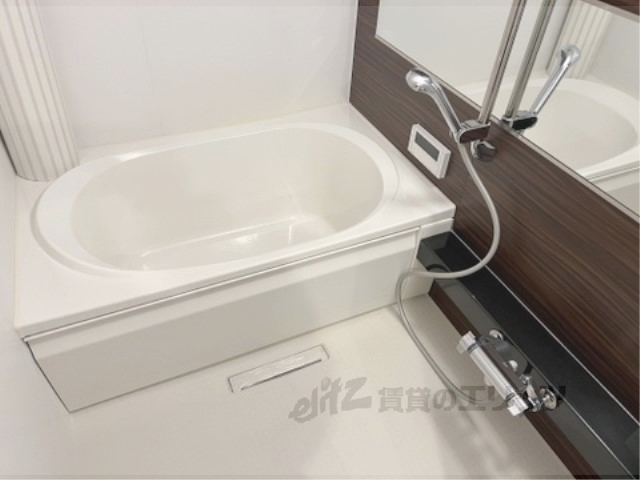 バス・シャワールーム　脱衣所