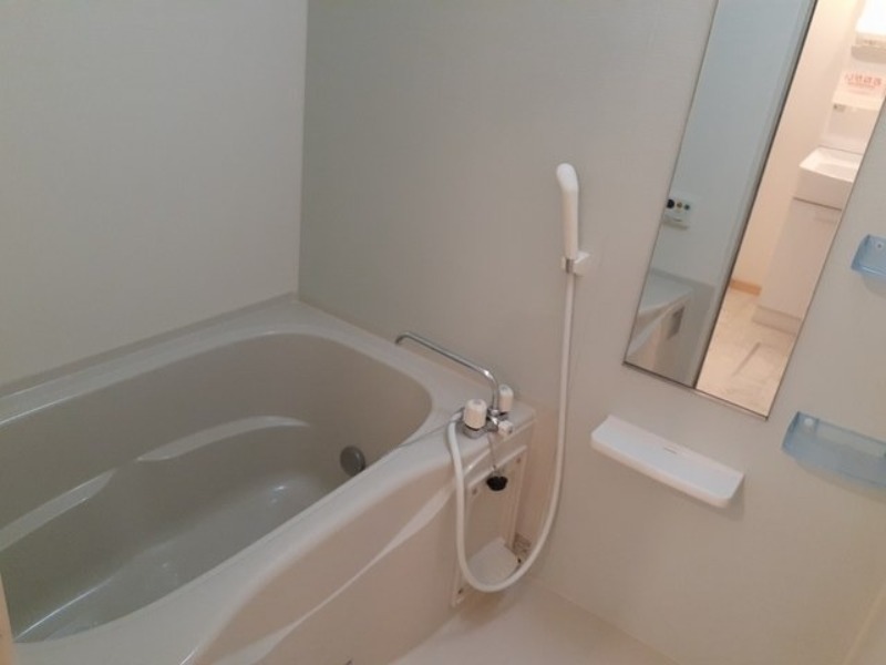 バス・シャワールーム　図面と現状に相違がある場合には現状を優先