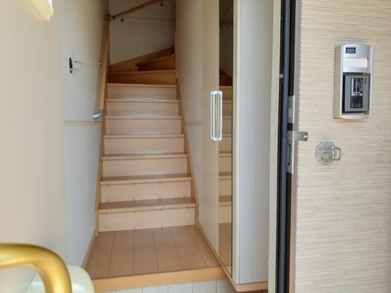 玄関　図面と現状に相違がある場合には現状を優先