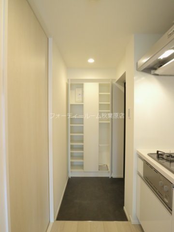 玄関　★《見学予約受付中》仲介手数料最大無料にてご紹介★