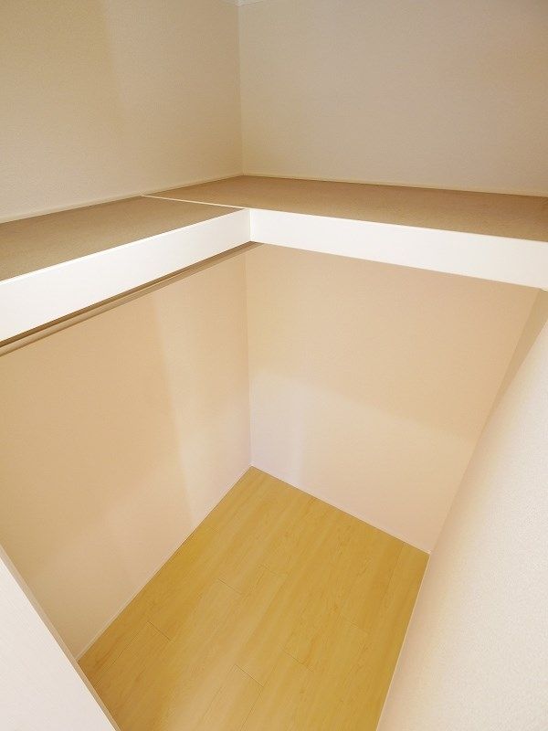 収納　同仕様部屋