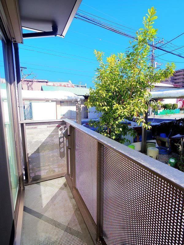 バルコニー　同仕様部屋