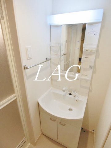 洗面設備　洗面台です。