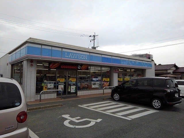 コンビニ　ローソン久留米湯納楚店（コンビニ）まで980m