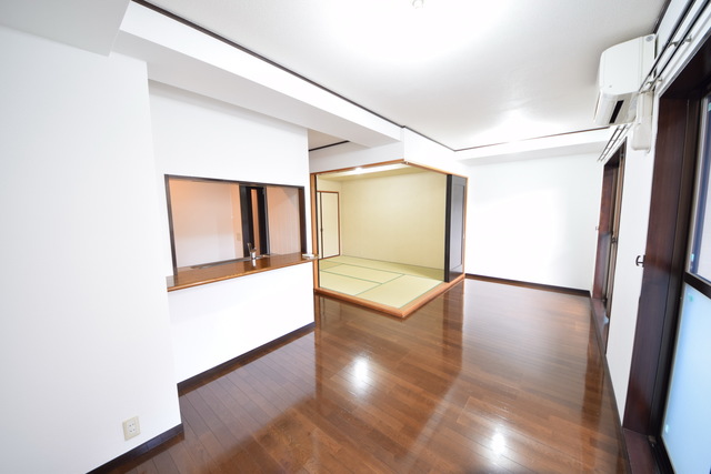 居室・リビング　～家族団欒はこちらです～