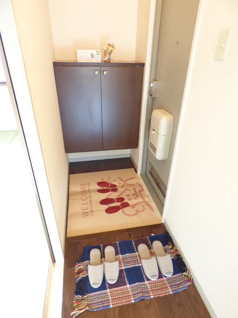 玄関　お客様を迎える大切な場所♪シューズボックスあります♪