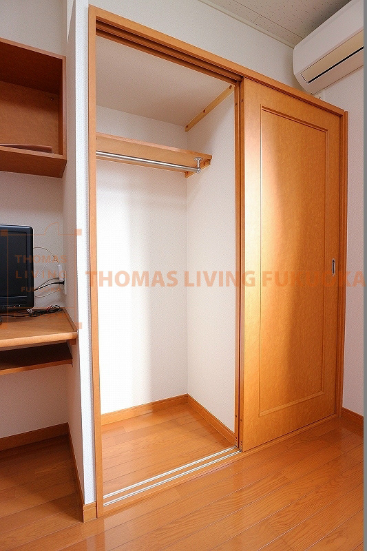 収納　写真は同型物件です。