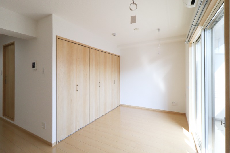 居室・リビング　図面と現状に相違がある場合には現状を優先