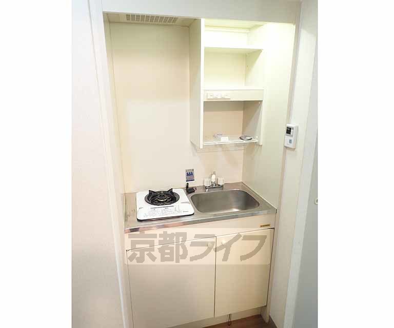 キッチン　コンパクトなキッチンです