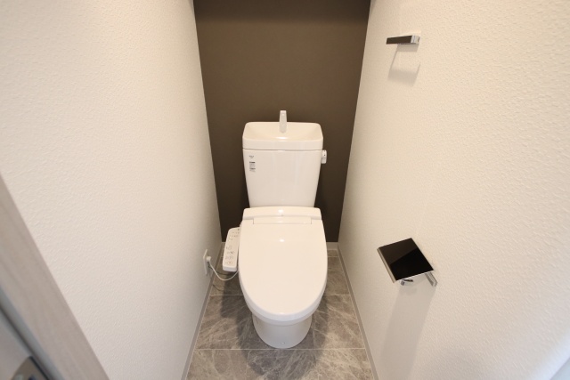 トイレ　※別号室の参考写真です※