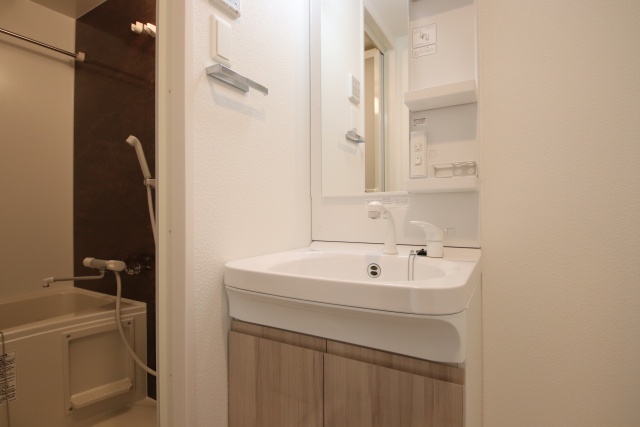 洗面設備　※別号室の参考写真です※