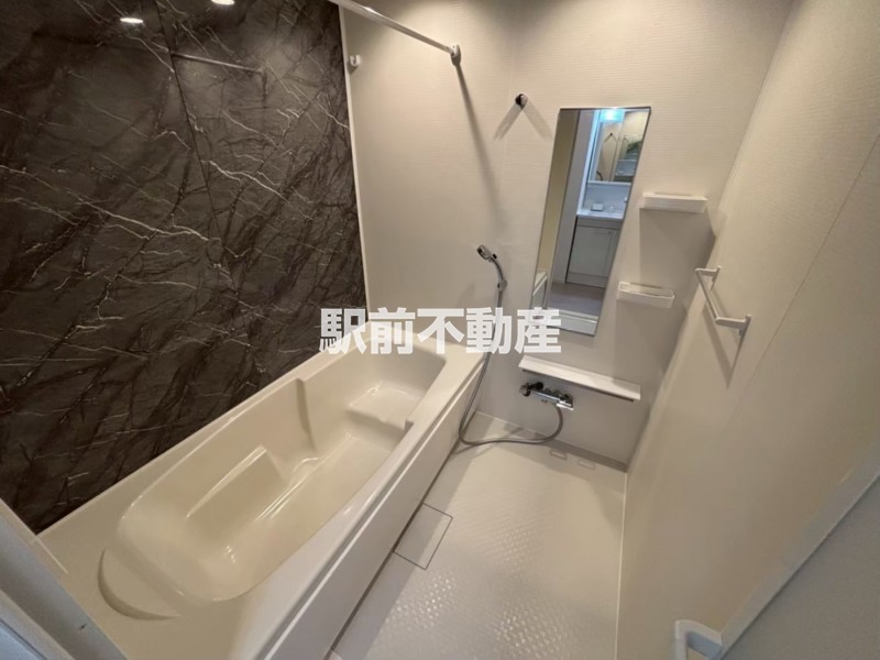 バス・シャワールーム　類似物件