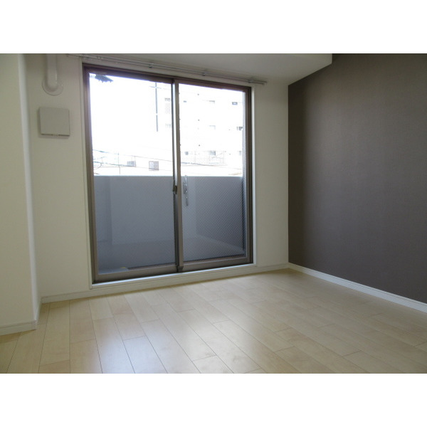 居室・リビング　落ち着いた雰囲気です