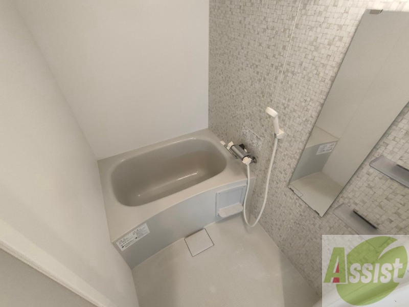 バス・シャワールーム　お風呂です。ゆっくりお風呂につかるのも体に良いですね～