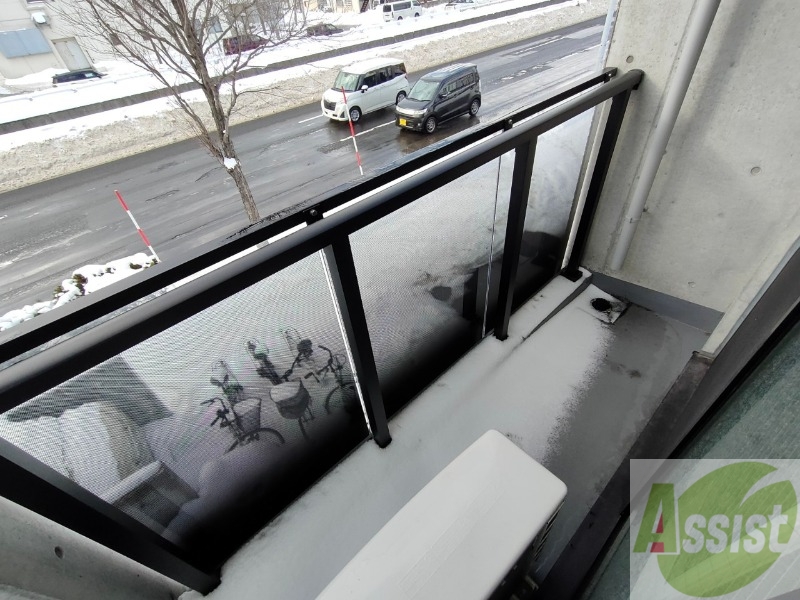 バルコニー　バルコニーです。洗濯物を干したり一息ついたりできますね！