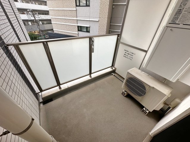 バルコニー　※別部屋の参考写真です。