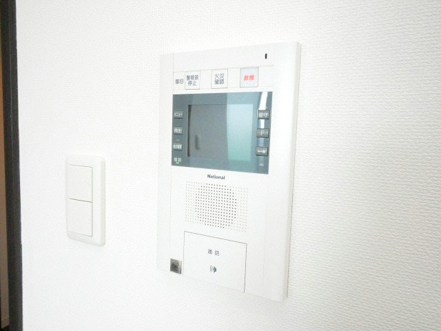セキュリティ　モニター付きインターホンです♪