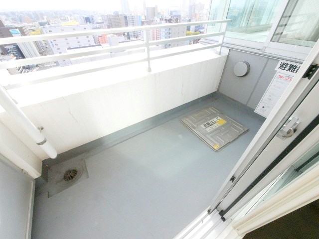 バルコニー　バルコニー付きです♪