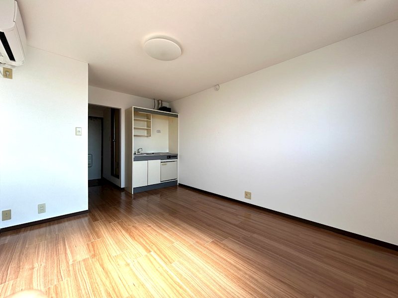 居室・リビング　同間取別部屋のお写真です