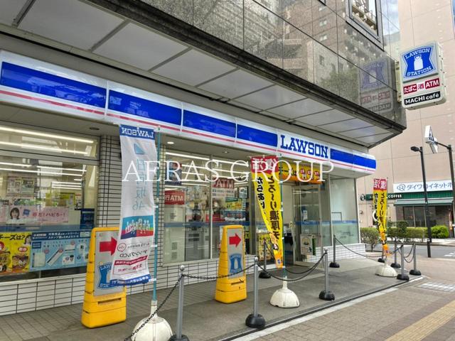 コンビニ　ローソン 新横浜三丁目店（コンビニ）まで113m