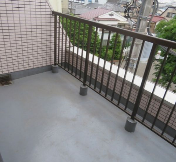 バルコニー　バルコニーがあります