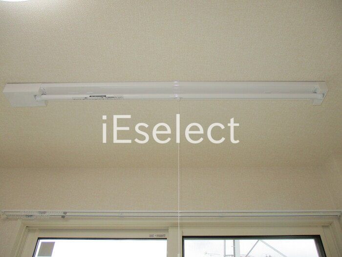 その他設備　雨の日に便利な室内物干し