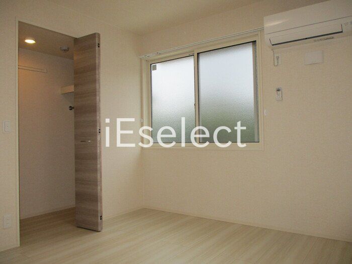 その他部屋・スペース　エアコン2基付いてます