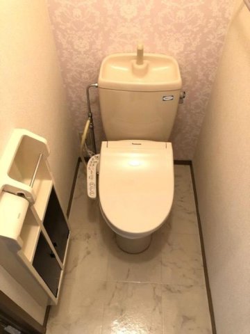 トイレ　清潔感のあるトイレです