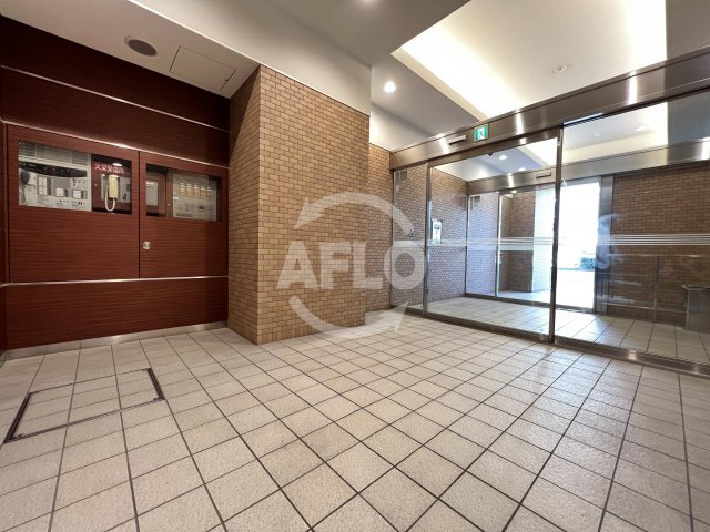 ロビー　エグゼリエみなと通り　ロビー