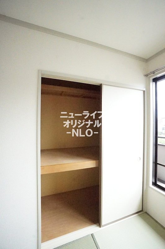 収納　お洋服から布団までスッキリ収納できます☆