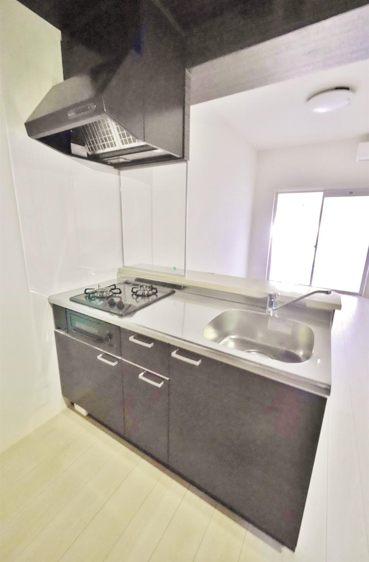 キッチン　モデルルームの写真になります、イメージです。