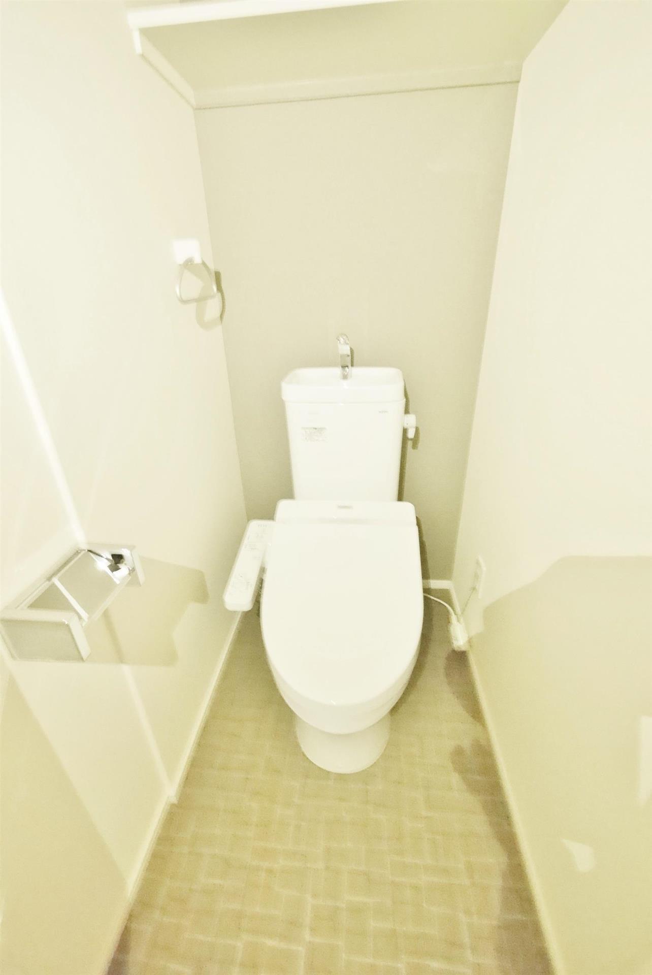 トイレ　モデルルームの写真になります、イメージです。