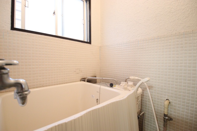 バス・シャワールーム　※別室の参考写真の為、現況優先です。