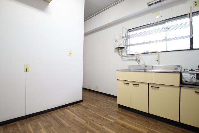 居室・リビング　※別室の参考写真の為、現況優先です。