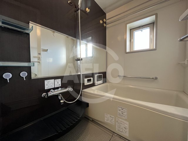 バス・シャワールーム　エステムプラザ難波WESTリバークロス　浴室