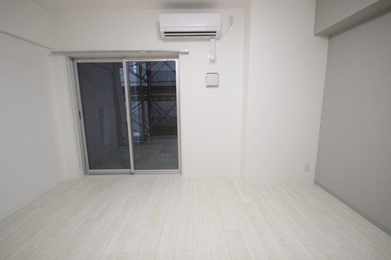 居室・リビング　※別部屋の写真です