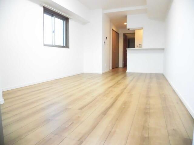 居室・リビング　床暖房付きです。