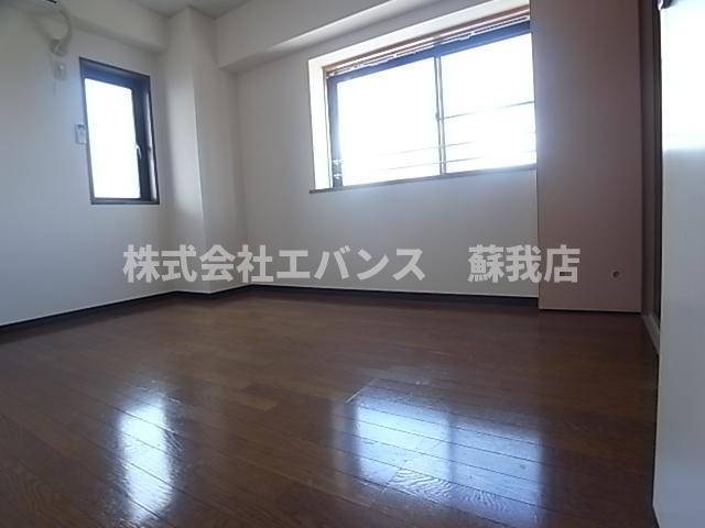 居室・リビング　ゆったり過ごせるリビングです