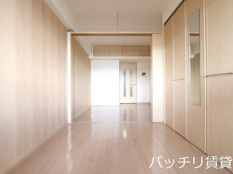 居室・リビング　画像は別号室イメージの為、現況を優先いたします。