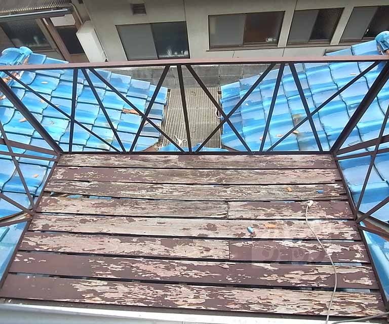 バルコニー　物干しスペース