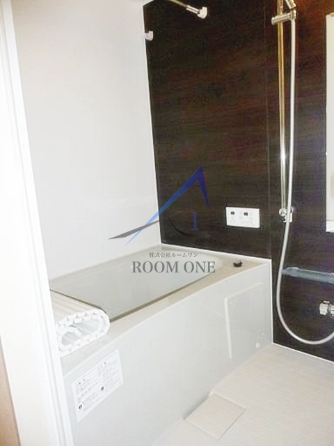 バス・シャワールーム　お風呂です。