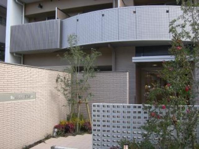 その他　淀川区役所（その他）まで402m