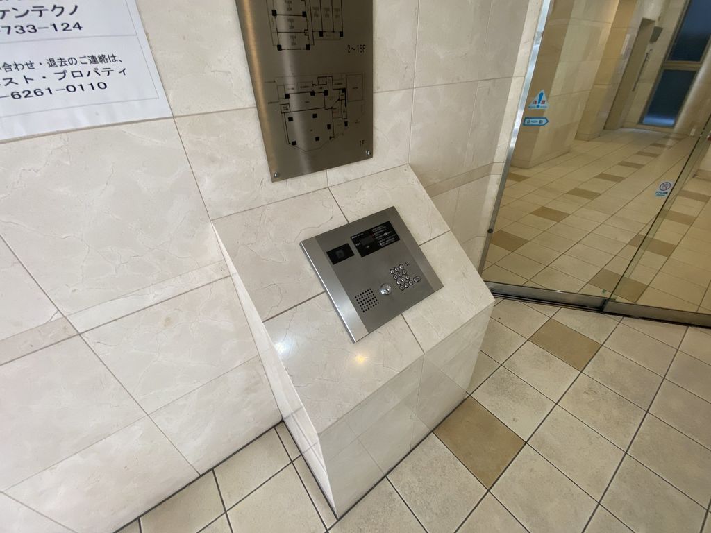 セキュリティ　下駄箱