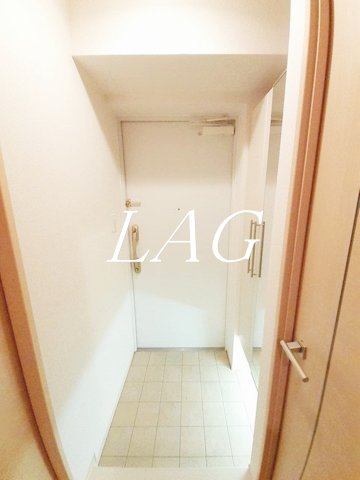 玄関　玄関です。